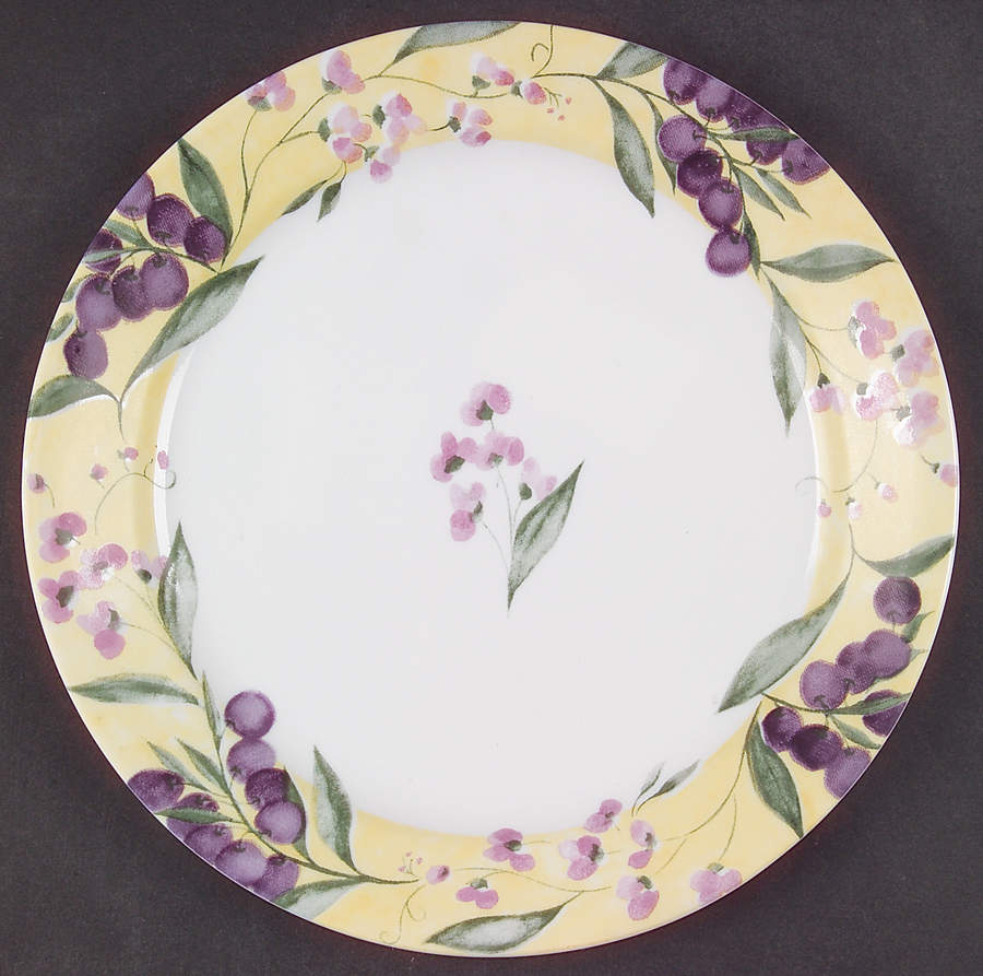 Floral Grape Luncheon Plate by Corning Corelle-1