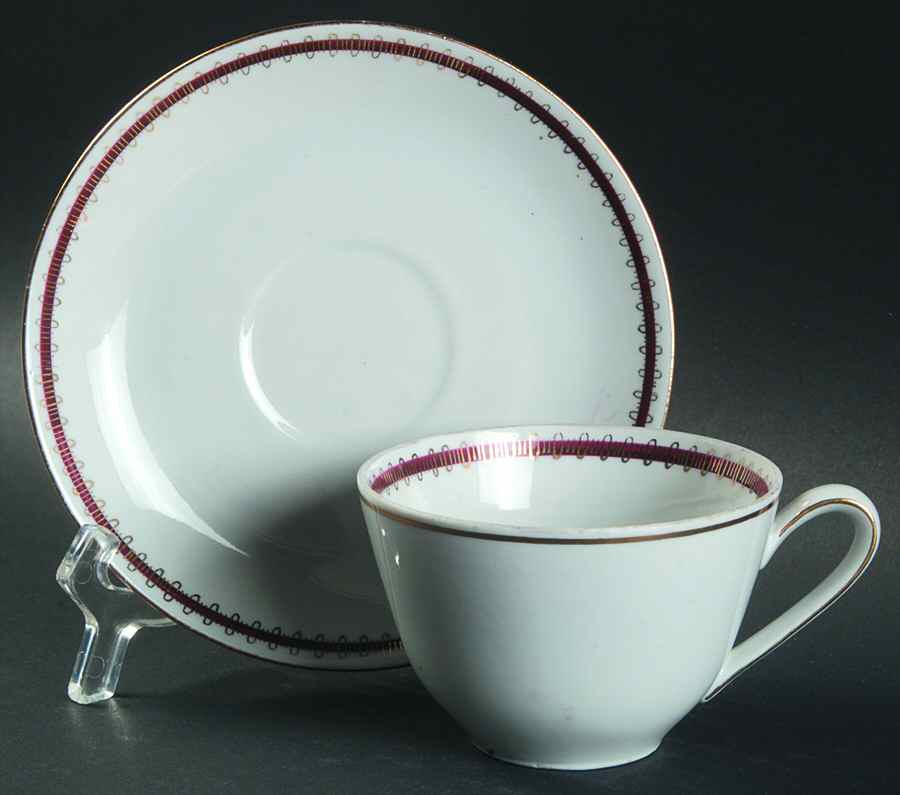 CZ5 Flat Cup & Saucer Set by Colditz Porzellan-1