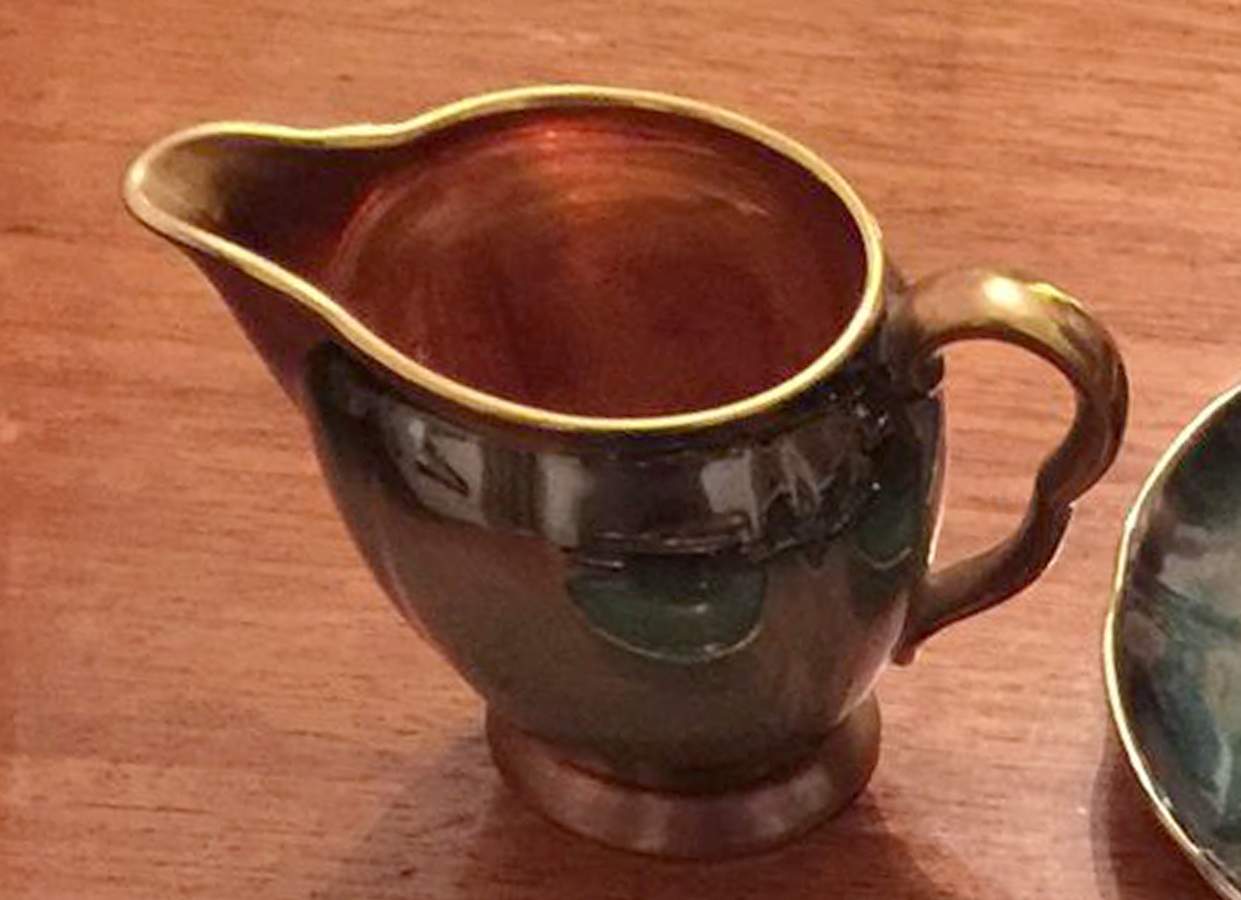 Vert Royale (All Green) Creamer by Carlton Ware (England)-1