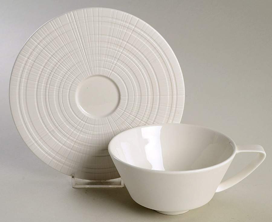 Mollusk Footed Cup & Saucer Set by Calvin Klein-1