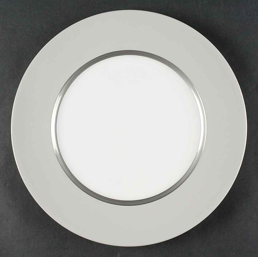 Chromatic Dinner Plate by Calvin Klein-1