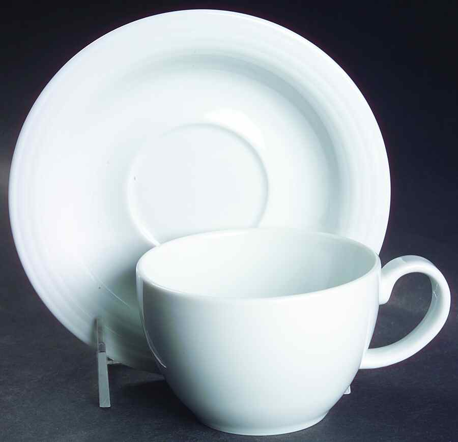 Duo Flat Cup & Saucer Set by Costa Verde-1