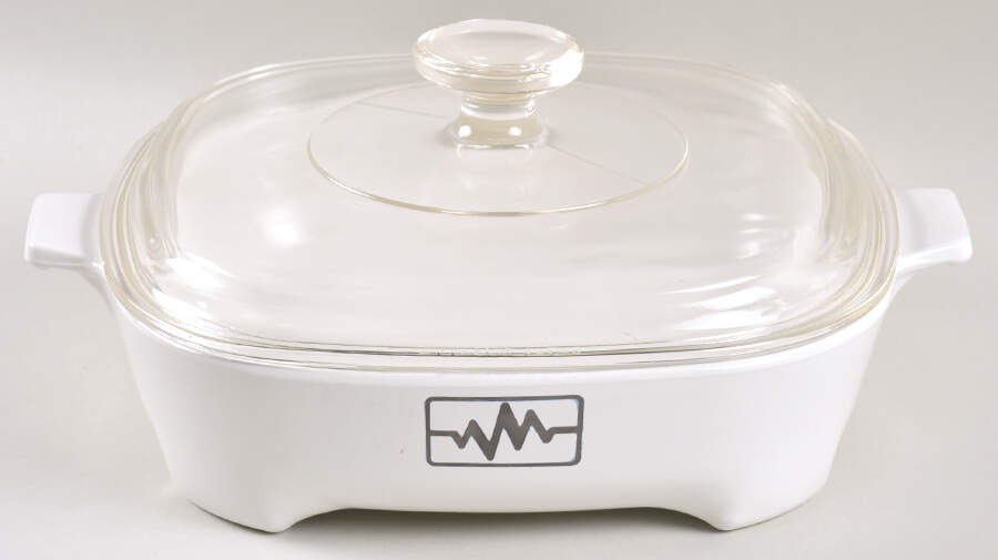 Browning Skillets 8" Covered Browning Skillet by Corning Corelle-1