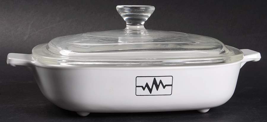 Browning Skillets 8" Covered Browning Skillet by Corning Corelle-1