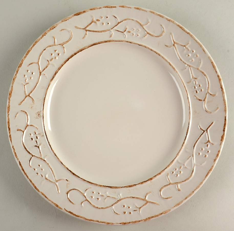 Imperio Salad Plate by Caldo-Freddo-1