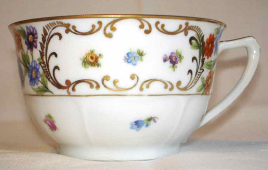 CZE216 Flat Cup by Czechia-Czechoslovakia-1