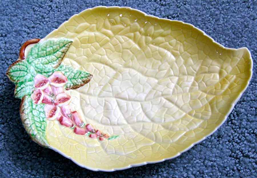 Fox Glove Leaf Shaped Dish by Carlton Ware (England)-1