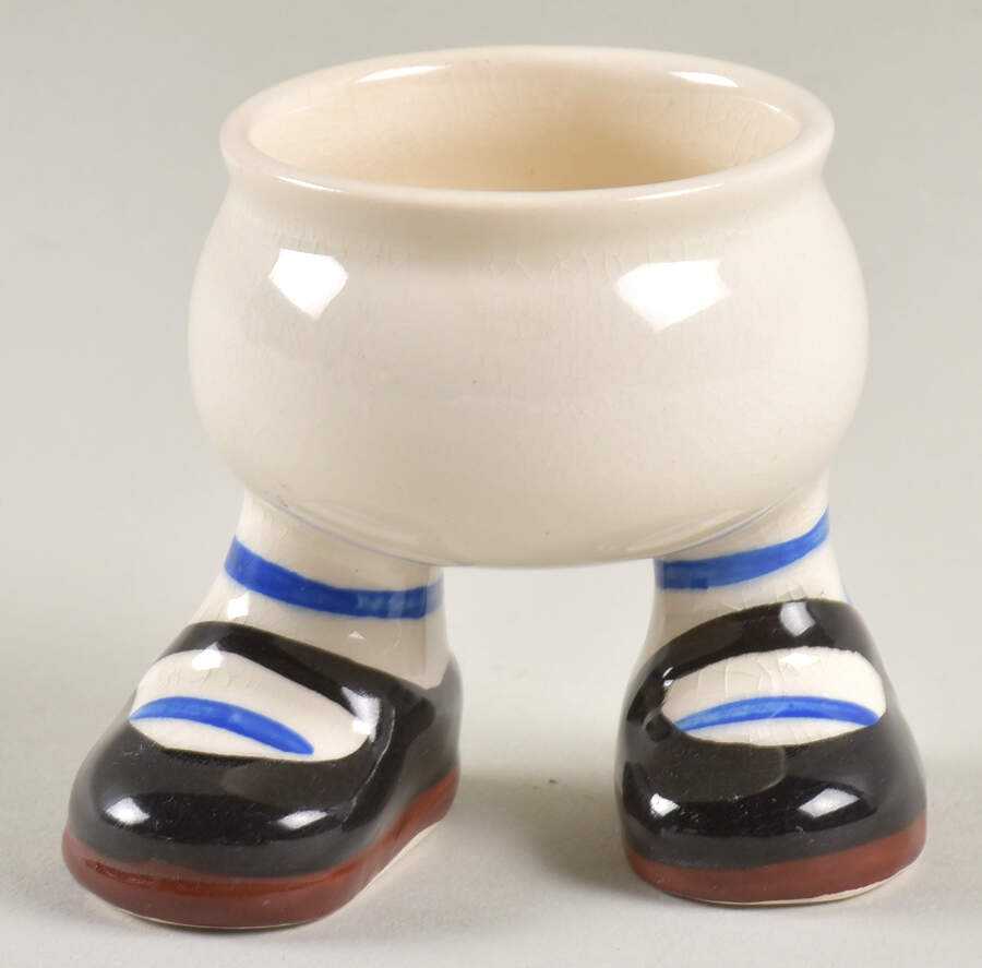 CAW8 Figural Egg Cup by Carlton Ware (England)-1