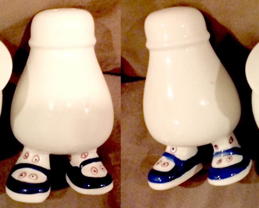 CAW8 Figural Salt & Pepper Set by Carlton Ware (England)-1