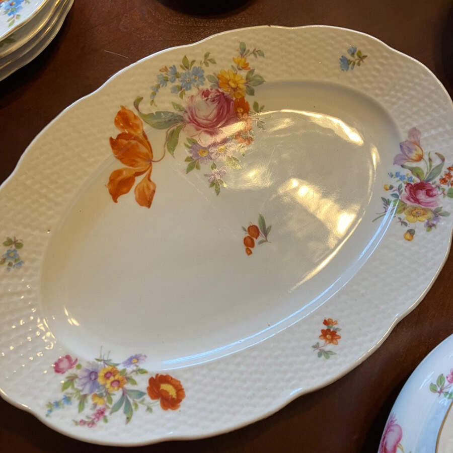 7723 14" Oval Serving Platter by Czechia-Czechoslovakia-1