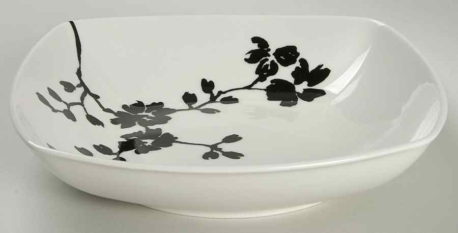 Mon Cheri Black Soup/Cereal Bowl by Coventry (PTS)-1
