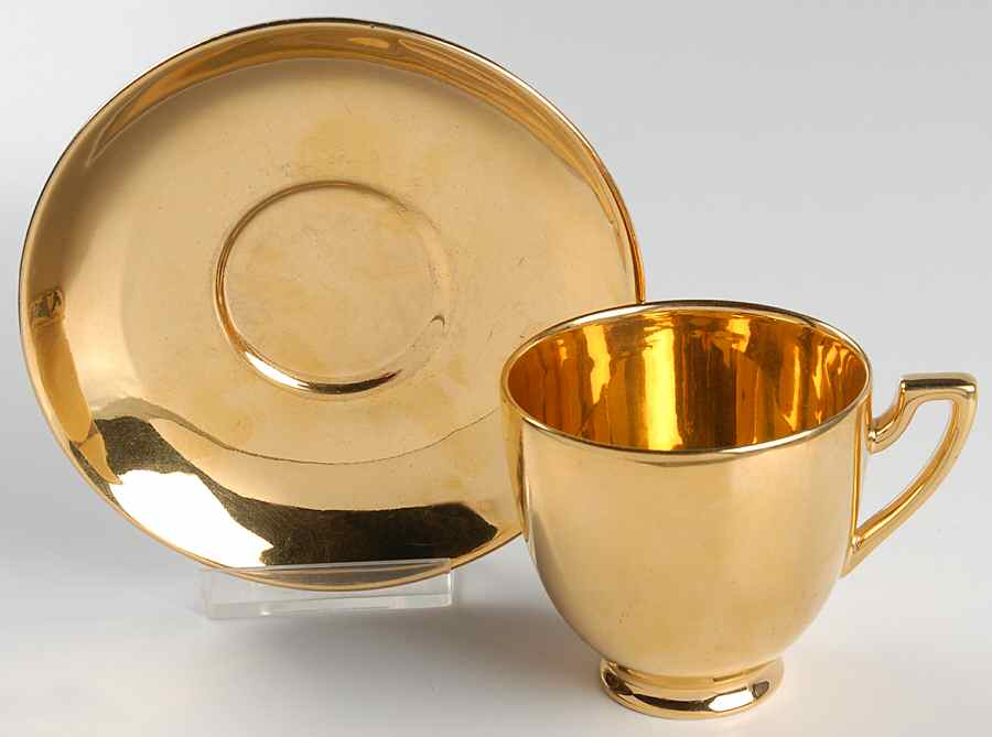 CAW9 Footed Cup & Saucer Set by Carlton Ware (England)-1