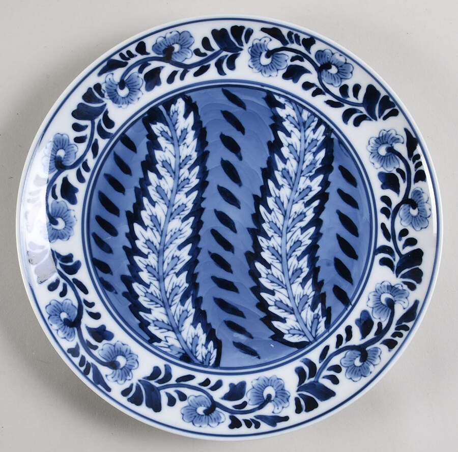 CXM4 Dinner Plate by Centrum-1