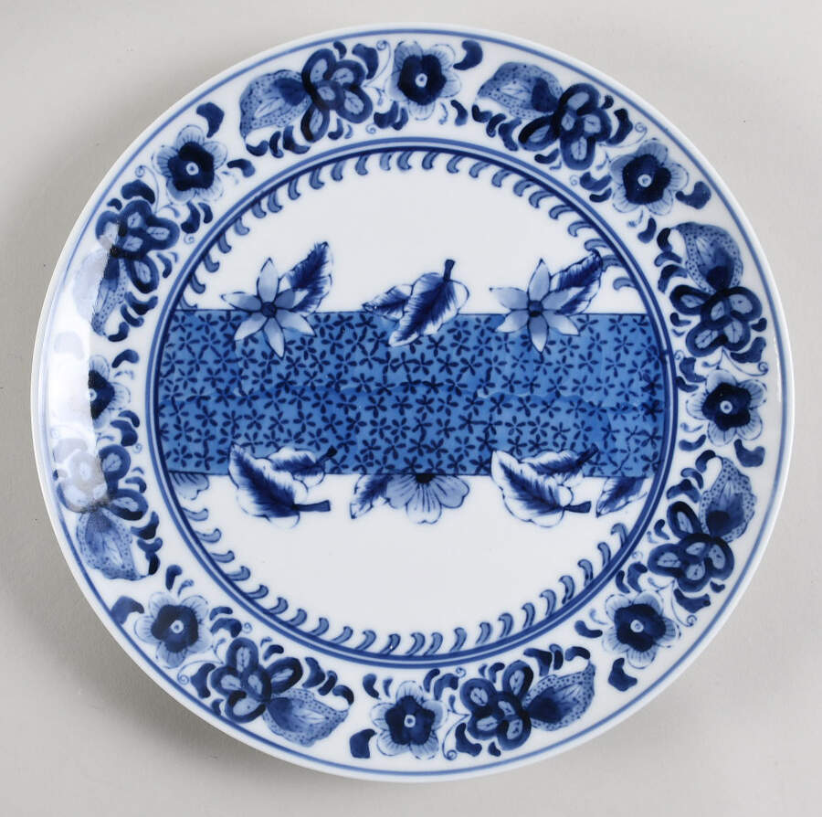 CXM4 Dinner Plate by Centrum-1