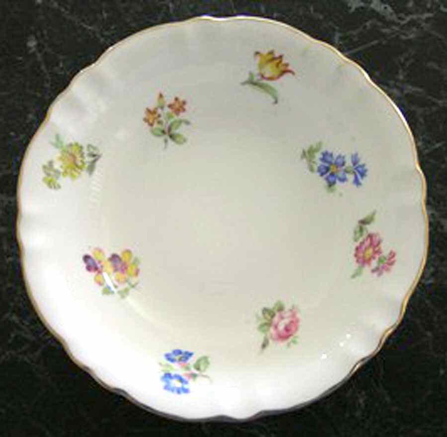 CLC97 Bread & Butter Plate by Colclough-1