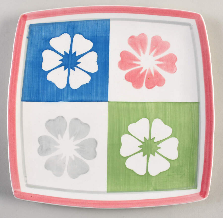 Retro Floral Dinner Plate by Canterbury Potteries-1