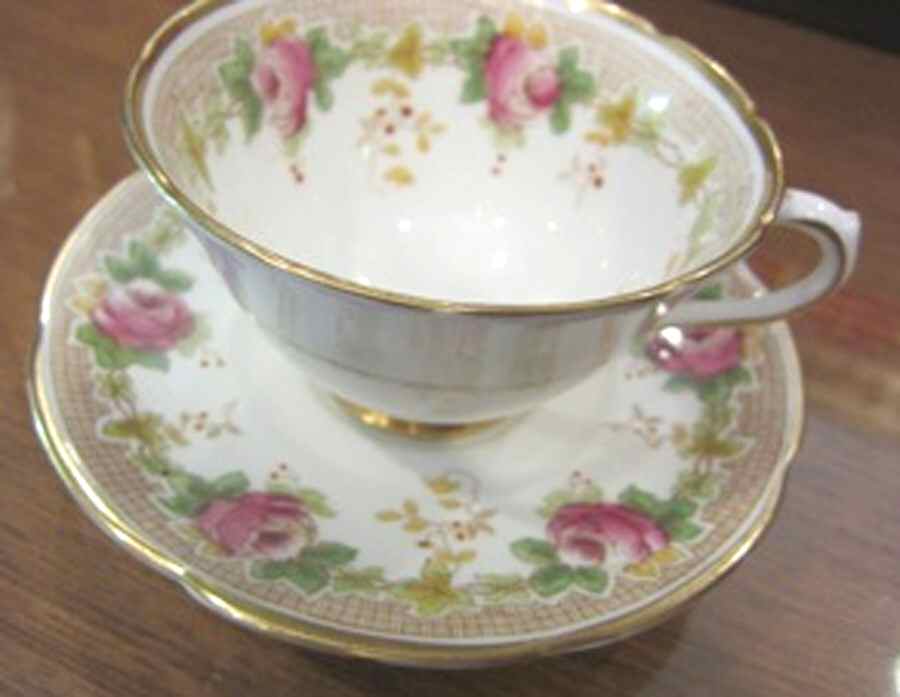 7095 Footed Cup & Saucer Set by Collingwoods-1