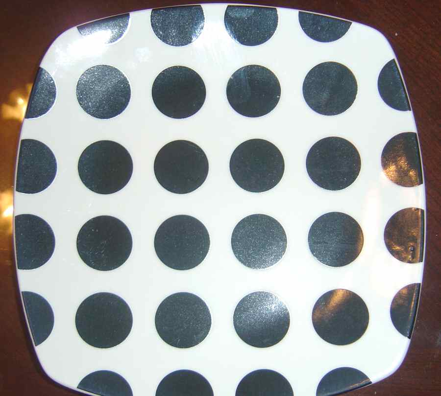 Black Dots Dinner Plate by Coventry (PTS)-1