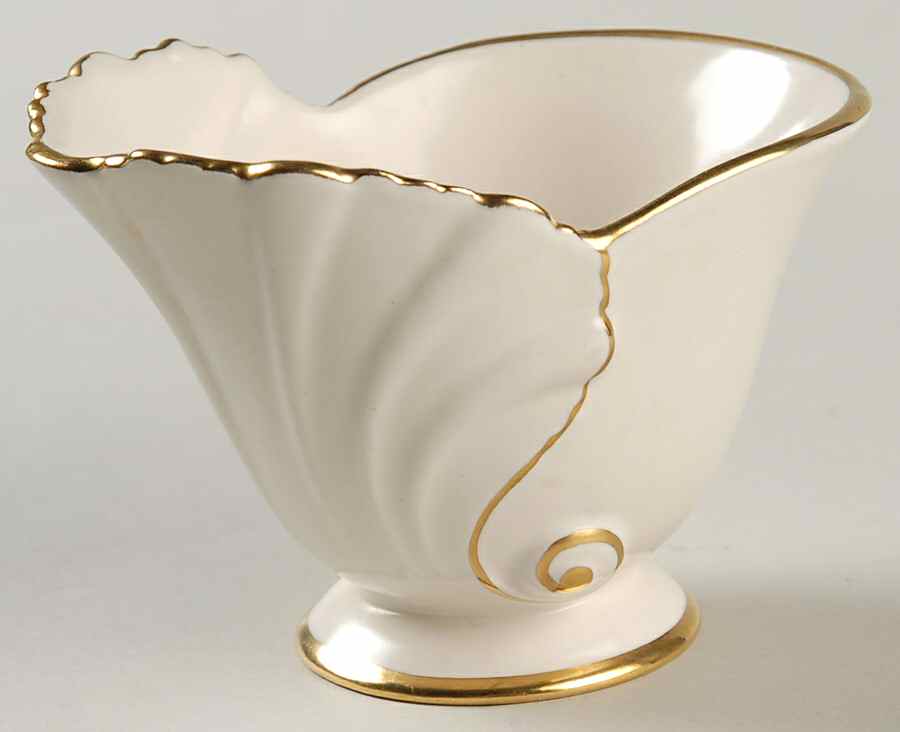 CAW13 Open Sugar Bowl by Carlton Ware (England)-1