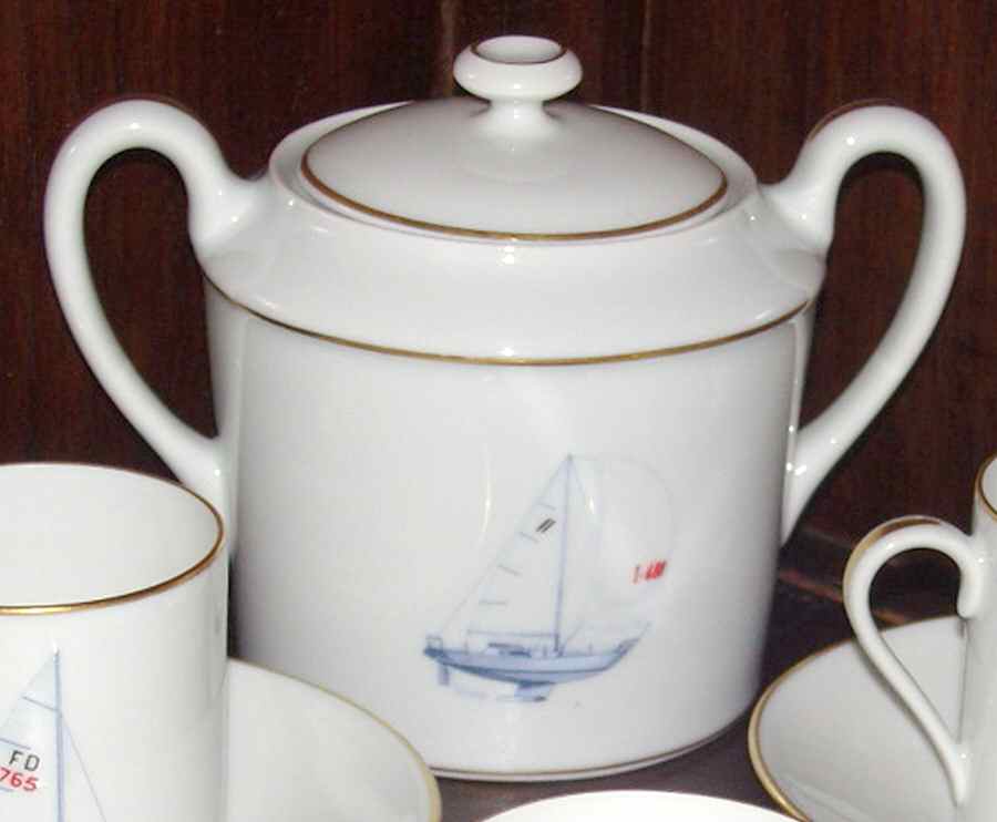 CHD6 Mini Sugar Bowl & Lid by Christian Dior-1