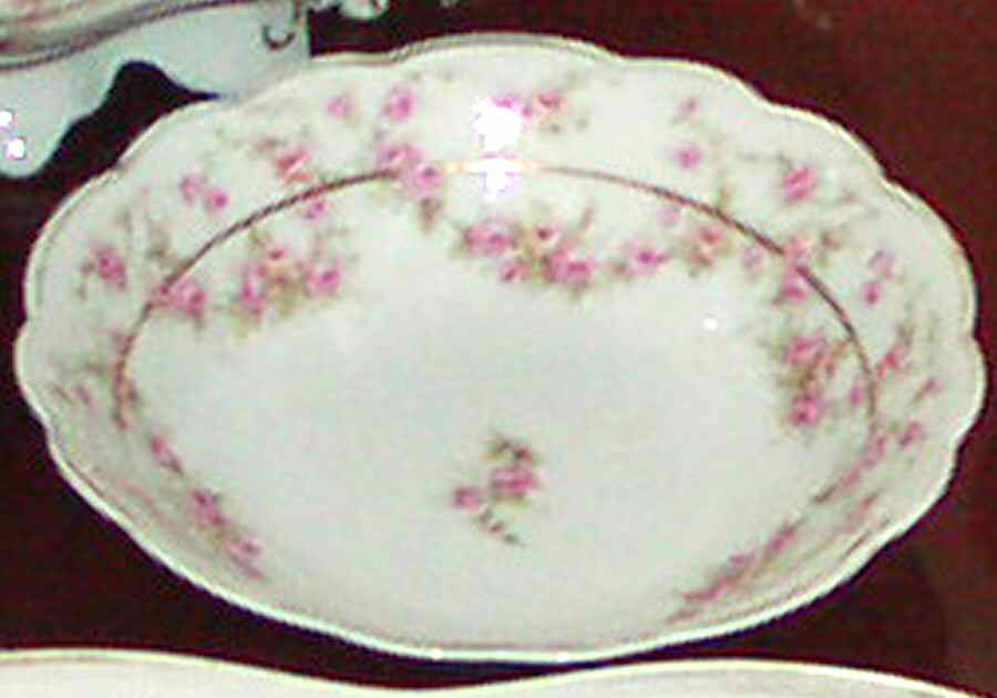 CAR223 Fruit/Dessert (Sauce) Bowl by Carlsbad-1