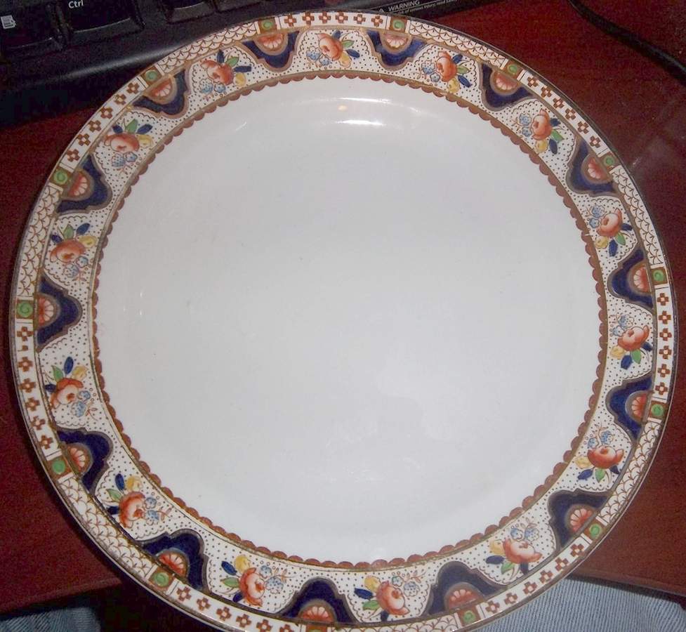 Oxford Dinner Plate by Crown Clarence-1