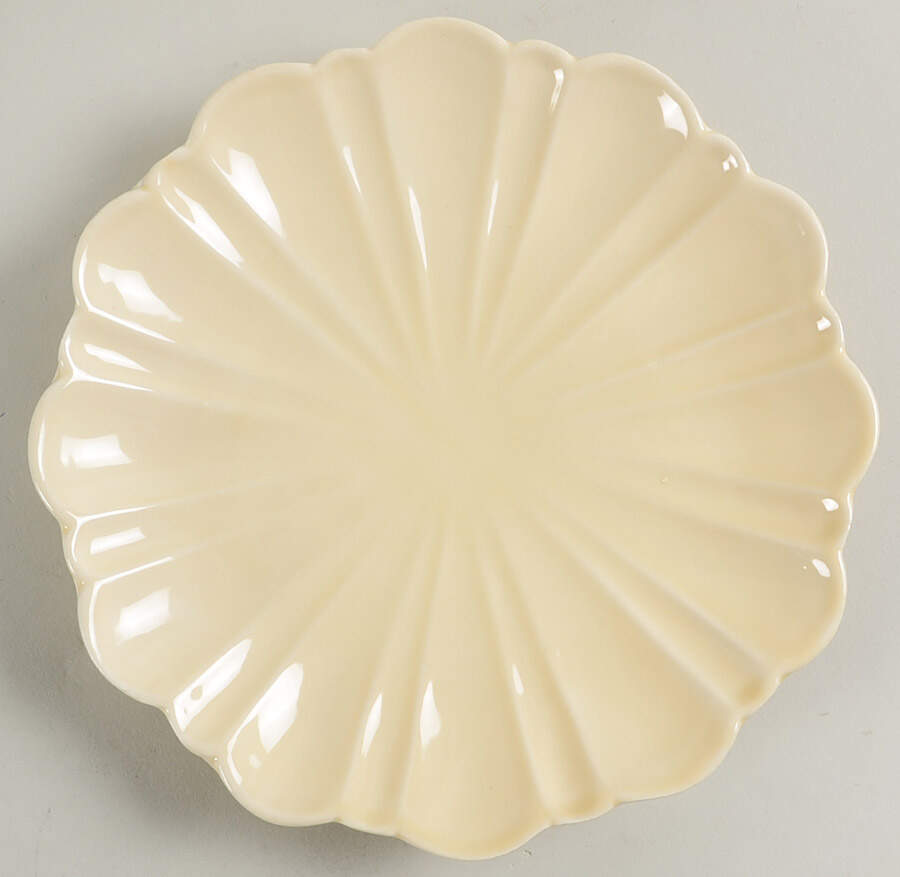 C2V6 Salad Plate by Ceramiche Virginia-1