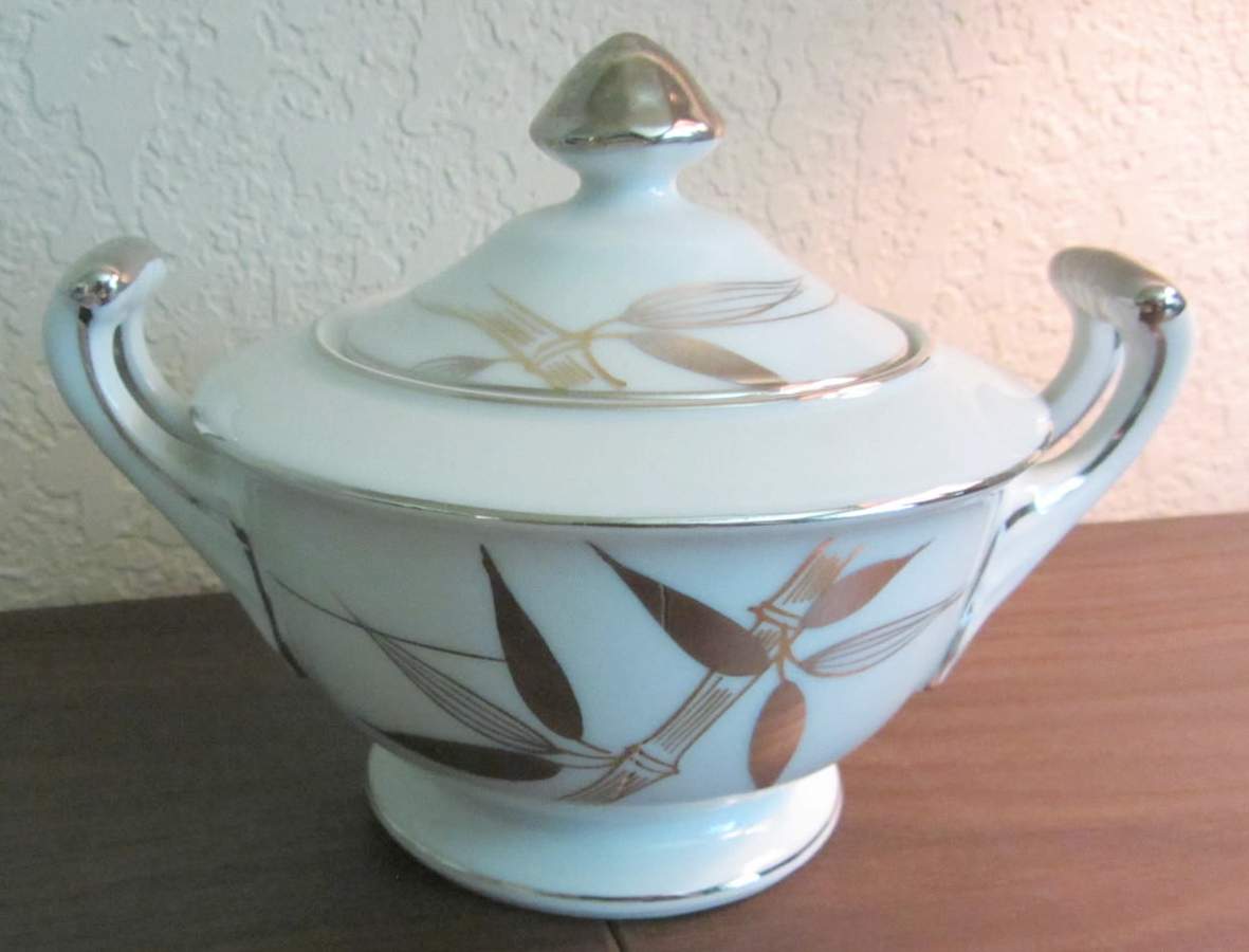 571 (Verge) Sugar Bowl & Lid by CBC China Japan-1