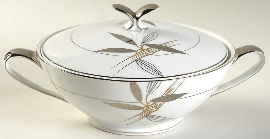 571 (Verge) Sugar Bowl & Lid by CBC China Japan-1