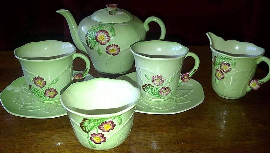 Primula Flat Cup & Saucer Set by Carlton Ware (England)-1