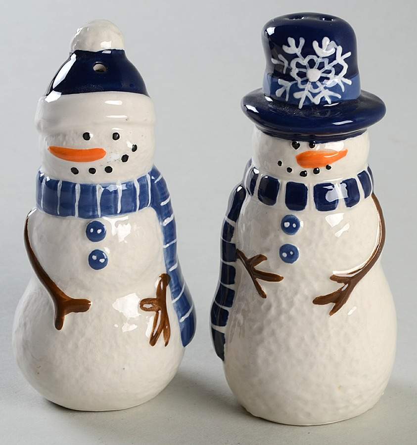First Snowfall Figural Salt & Pepper Set by Canterbury Potteries-1