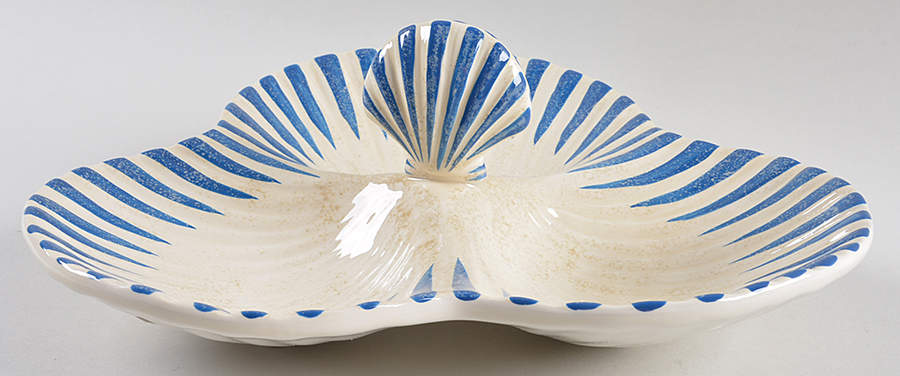 Seaside 3 Part Shell Shaped Dish w/Center Handle by Certified International-1