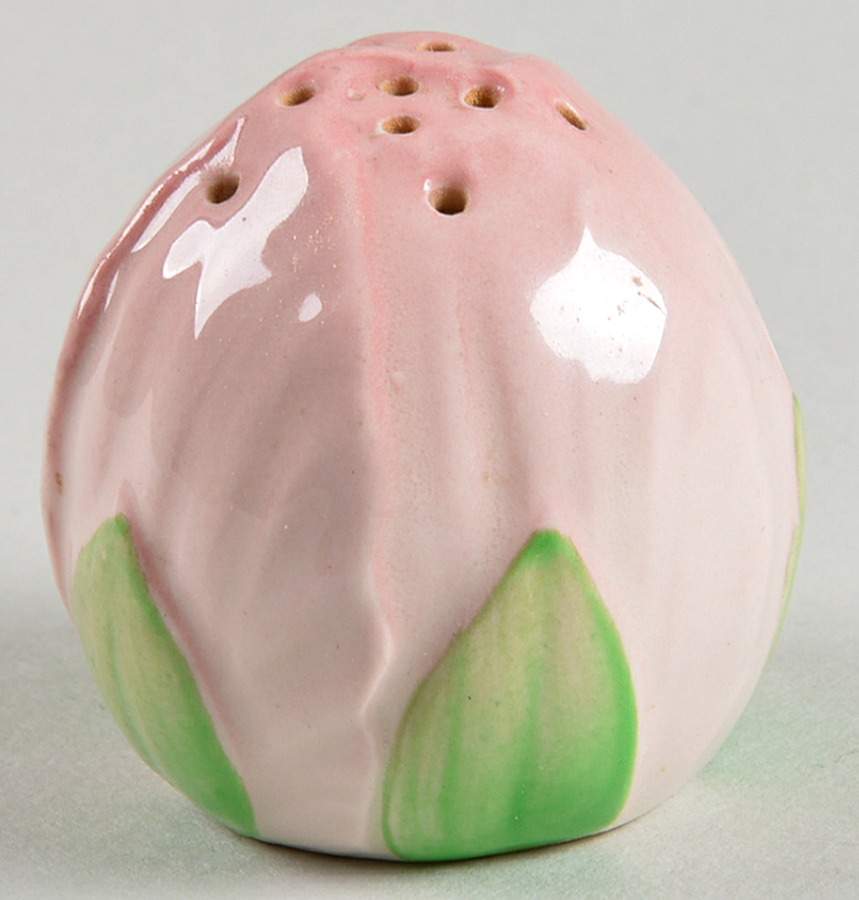 CAW17 Pepper Shaker by Carlton Ware (England)-1