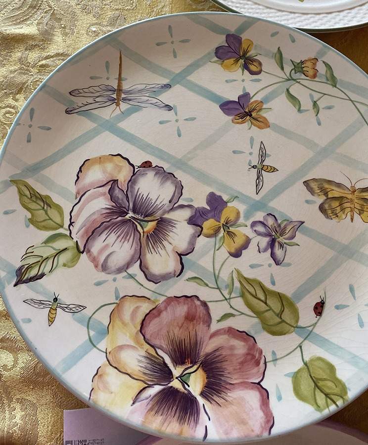 Pansy Dinner Plate by Capriware-1