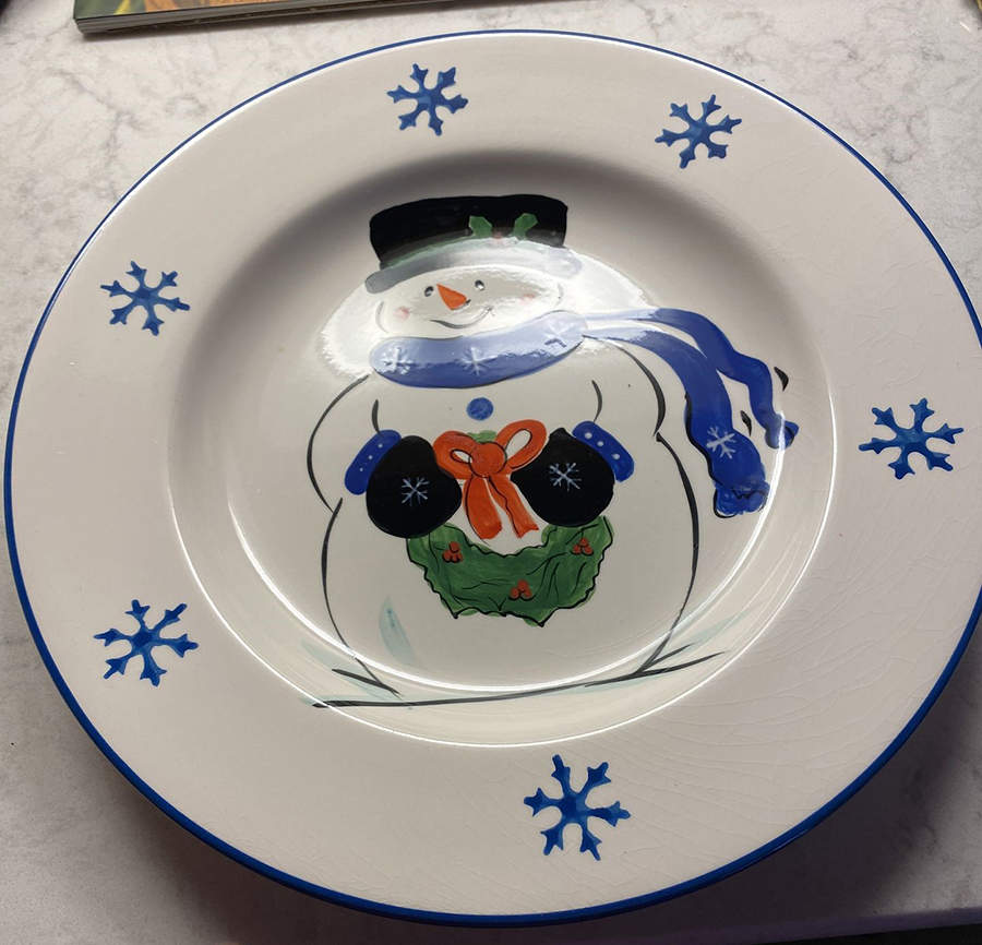 Lovely Snowman Dinner Plate by Cambridge Potteries-1