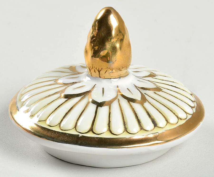 659 Lid for Teapot by Capo-di-Monte (Italy)-1