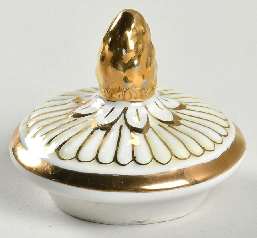 659 Lid for Sugar Bowl by Capo-di-Monte (Italy)-1
