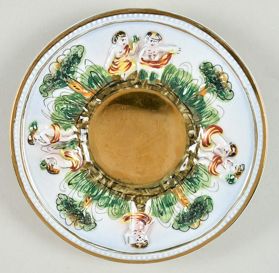 659 Saucer by Capo-di-Monte (Italy)-1