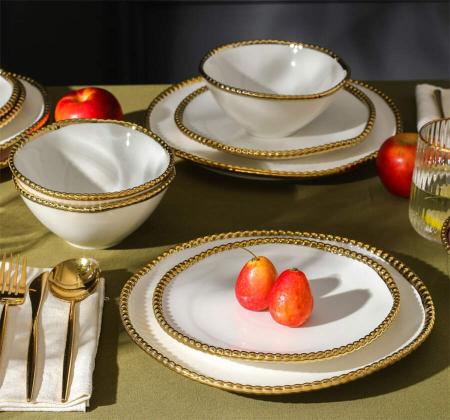 Akoya Dinner Plate by Christian Siriano New York-1