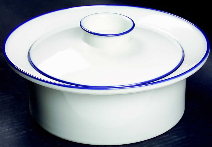 Epoch Blue 2 Qt Round Covered Casserole by Dansk-1