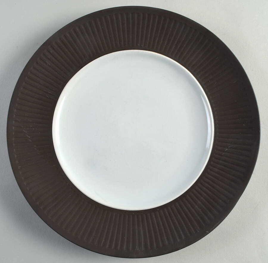 Flamestone Fluted Brown (Older) Large Dinner Plate by Dansk-1