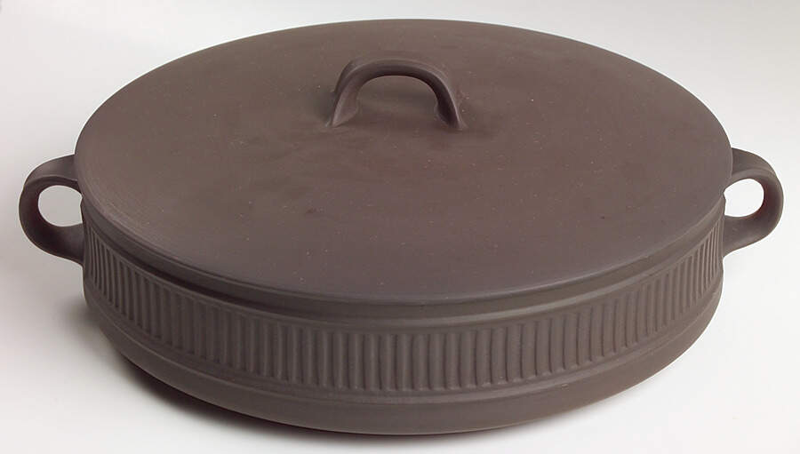 Flamestone Fluted Brown (Older) 3 Quart Round Covered Casserole by Dansk-1