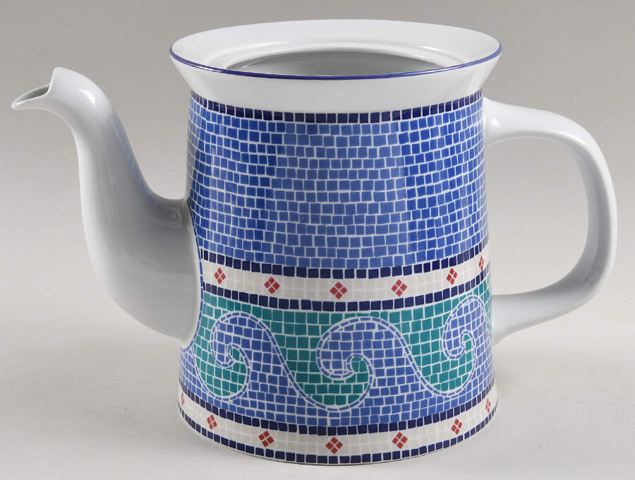 Waves Coffee Pot No Lid by Dansk-1
