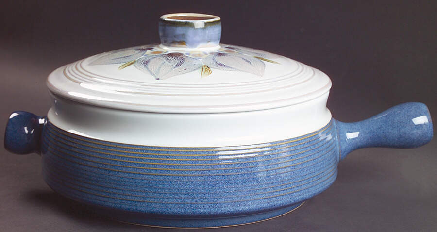 Chatsworth 2.5 Qt Round Covered Casserole by Denby-Langley-1