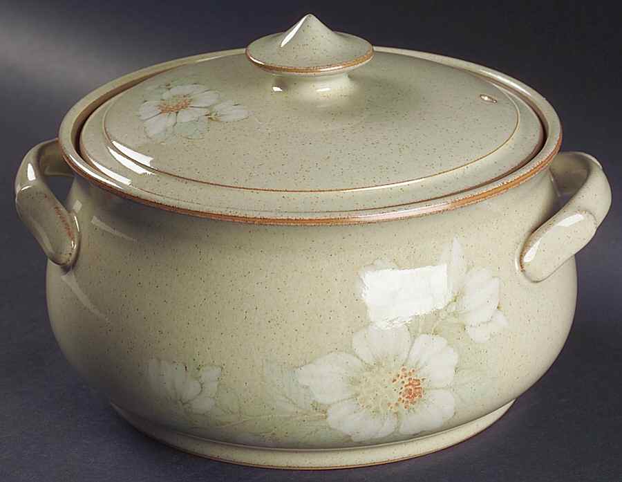 Daybreak 2.25 Qt Round Covered Casserole by Denby-Langley-1