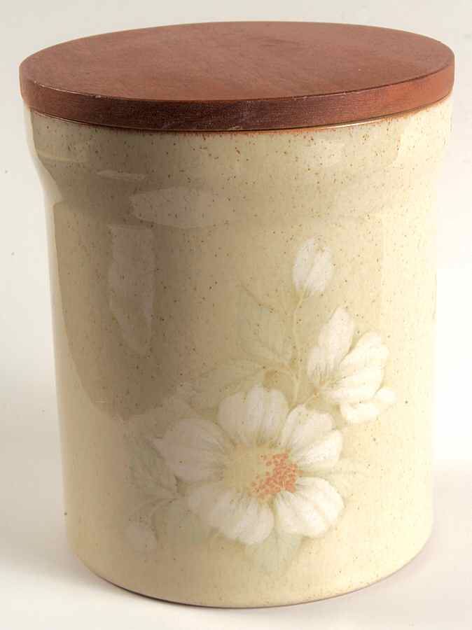 Daybreak Medium Canister & Wood Lid by Denby-Langley-1