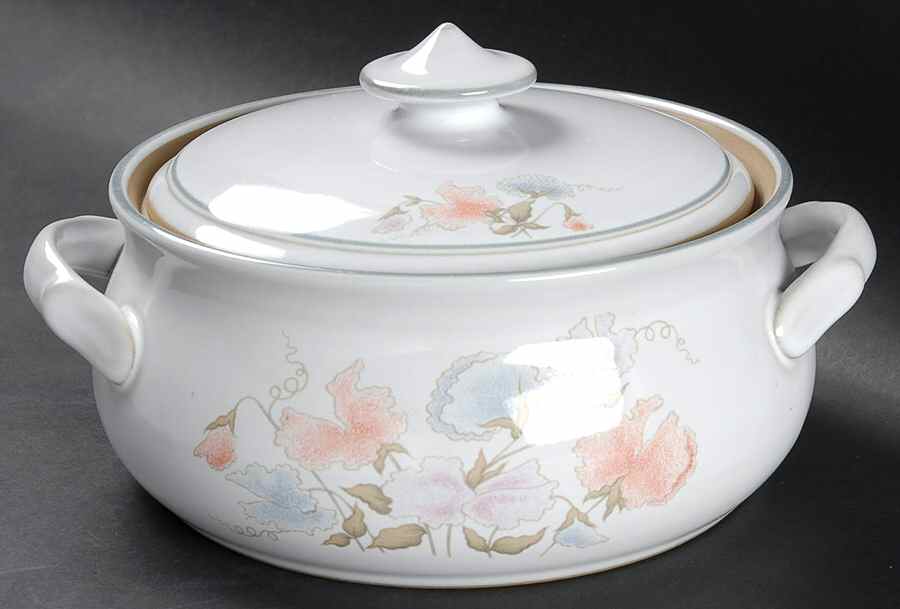Encore 1.5 Qt Round Covered Casserole by Denby-Langley-1
