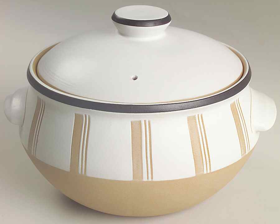 Gourmet 2 Qt Round Covered Casserole by Denby-Langley-1