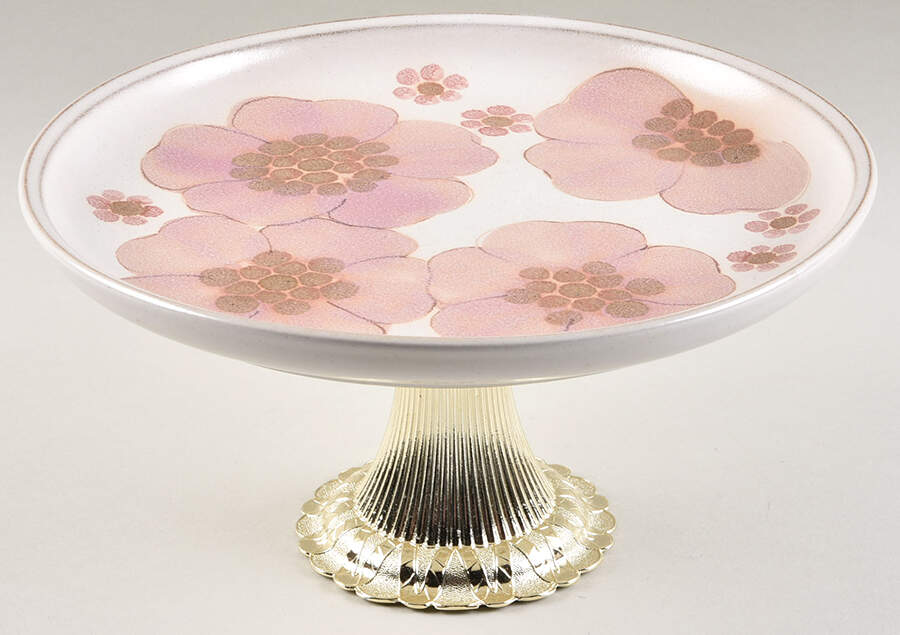 Gypsy Cake Stand with 4"-5" Metal Pedestal  Hc by Denby-Langley-1
