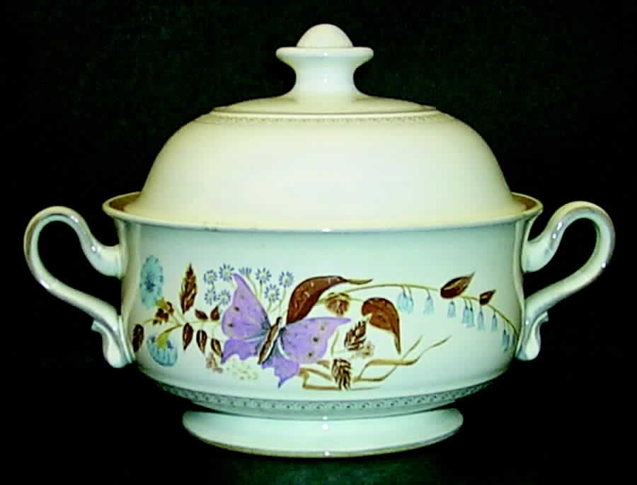 Lorraine 2 Qt Round Covered Casserole by Denby-Langley-1